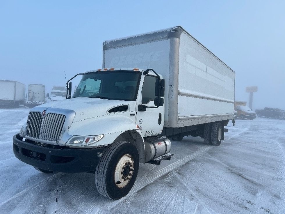 Medium Duty Box Truck-Light and Medium Duty Trucks-International-2021-MV607-West Sacramento-CA-290,128\n\t\tmiles-$ 34,250 - Image 3