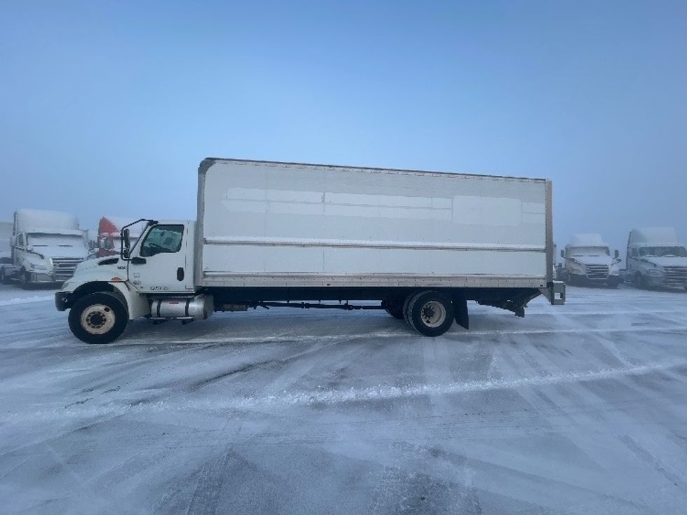 Medium Duty Box Truck-Light and Medium Duty Trucks-International-2021-MV607-West Sacramento-CA-290,128\n\t\tmiles-$ 34,250 - Image 4