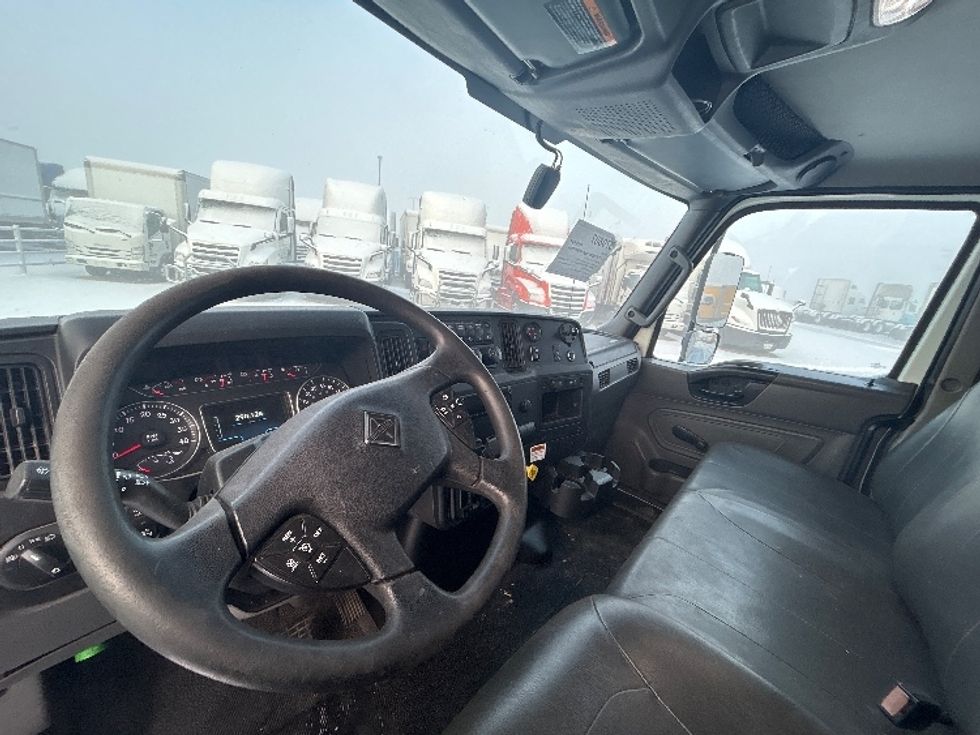 Medium Duty Box Truck-Light and Medium Duty Trucks-International-2021-MV607-West Sacramento-CA-290,128\n\t\tmiles-$ 34,250 - Image 16