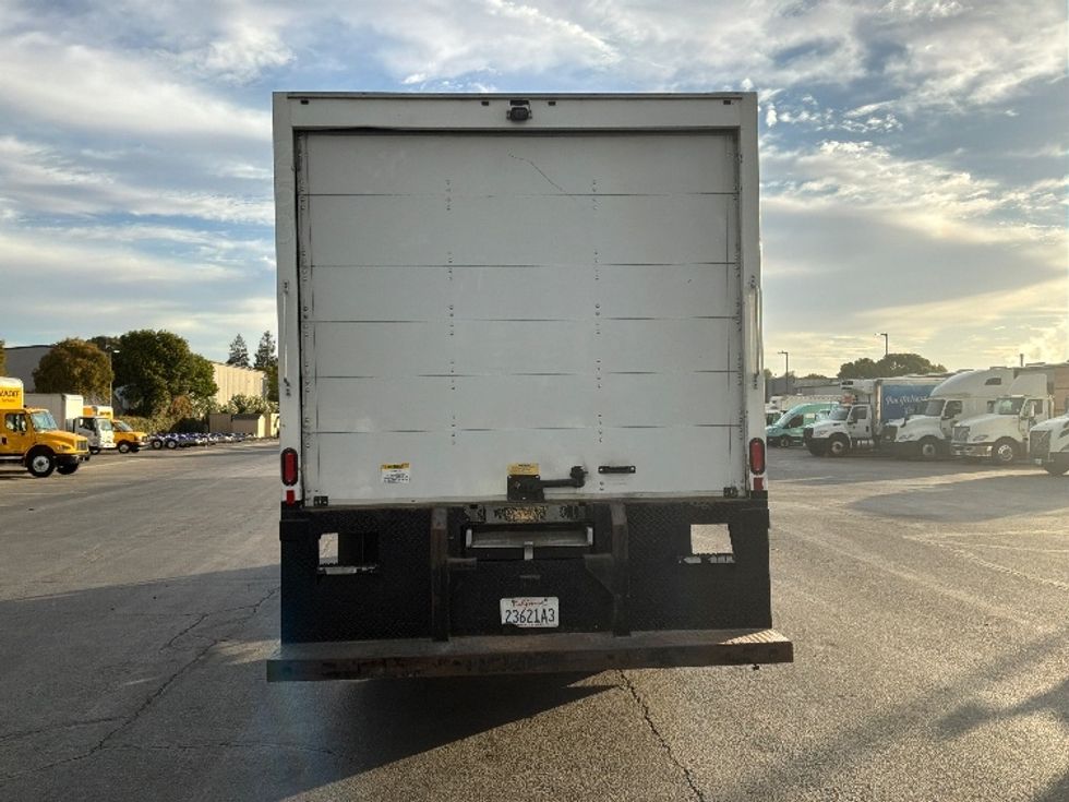 Medium Duty Box Truck-Light and Medium Duty Trucks-International-2021-MV607-West Sacramento-CA-76,021\n\t\tmiles-$ 49,000 - Image 7