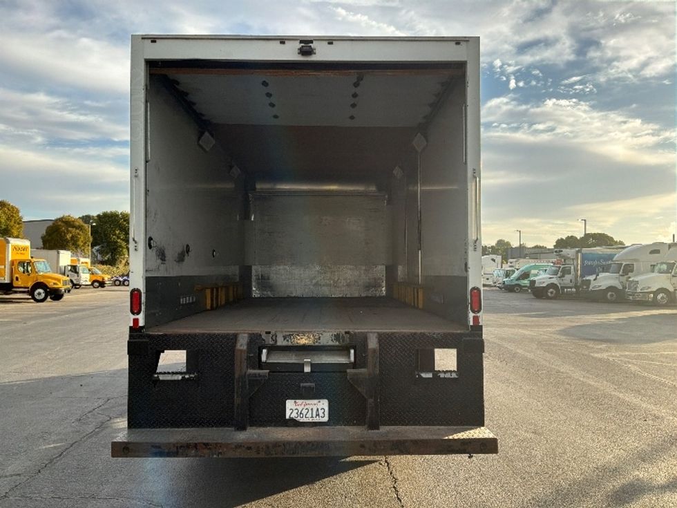 Medium Duty Box Truck-Light and Medium Duty Trucks-International-2021-MV607-West Sacramento-CA-76,021\n\t\tmiles-$ 49,000 - Image 8