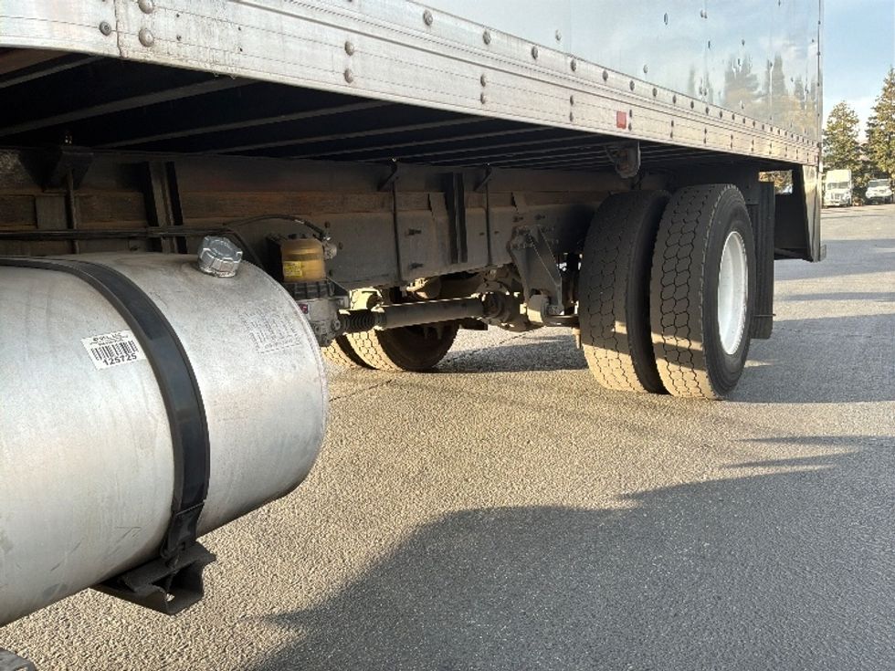 Medium Duty Box Truck-Light and Medium Duty Trucks-International-2021-MV607-West Sacramento-CA-76,021\n\t\tmiles-$ 49,000 - Image 5