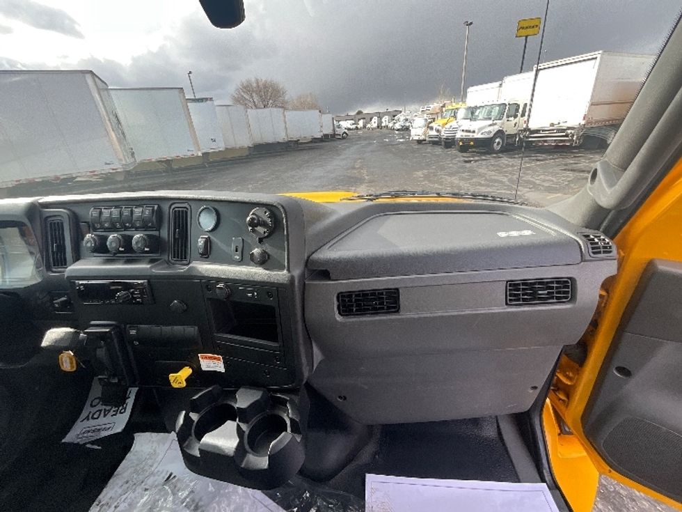 Medium Duty Box Truck-Light and Medium Duty Trucks-International-2021-MV607-West Valley City-UT-164,050\n\t\tmiles-$ 41,250 - Image 21