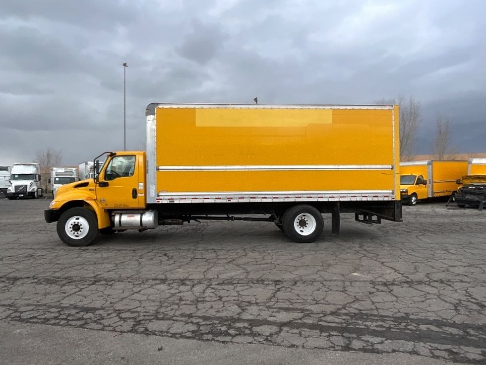 Medium Duty Box Truck-Light and Medium Duty Trucks-International-2021-MV607-West Valley City-UT-179,409\n\t\tmiles-$ 39,000 - Image 4