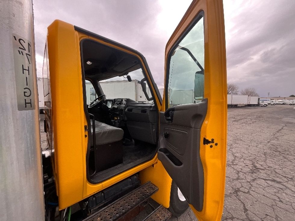 Medium Duty Box Truck-Light and Medium Duty Trucks-International-2021-MV607-West Valley City-UT-179,409\n\t\tmiles-$ 39,000 - Image 20