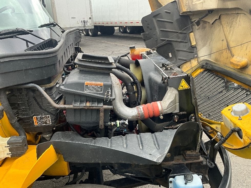 Medium Duty Box Truck-Light and Medium Duty Trucks-International-2021-MV607-West Valley City-UT-179,409\n\t\tmiles-$ 39,000 - Image 23