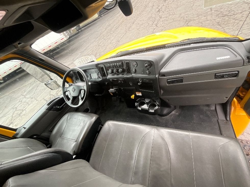 Medium Duty Box Truck-Light and Medium Duty Trucks-International-2021-MV607-West Valley City-UT-179,409\n\t\tmiles-$ 39,000 - Image 21