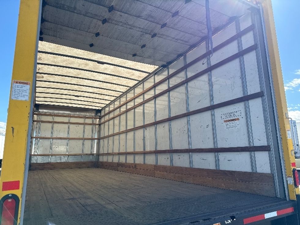 Medium Duty Box Truck-Light and Medium Duty Trucks-International-2021-MV607-West Valley City-UT-253,972\n\t\tmiles-$ 32,750 - Image 11