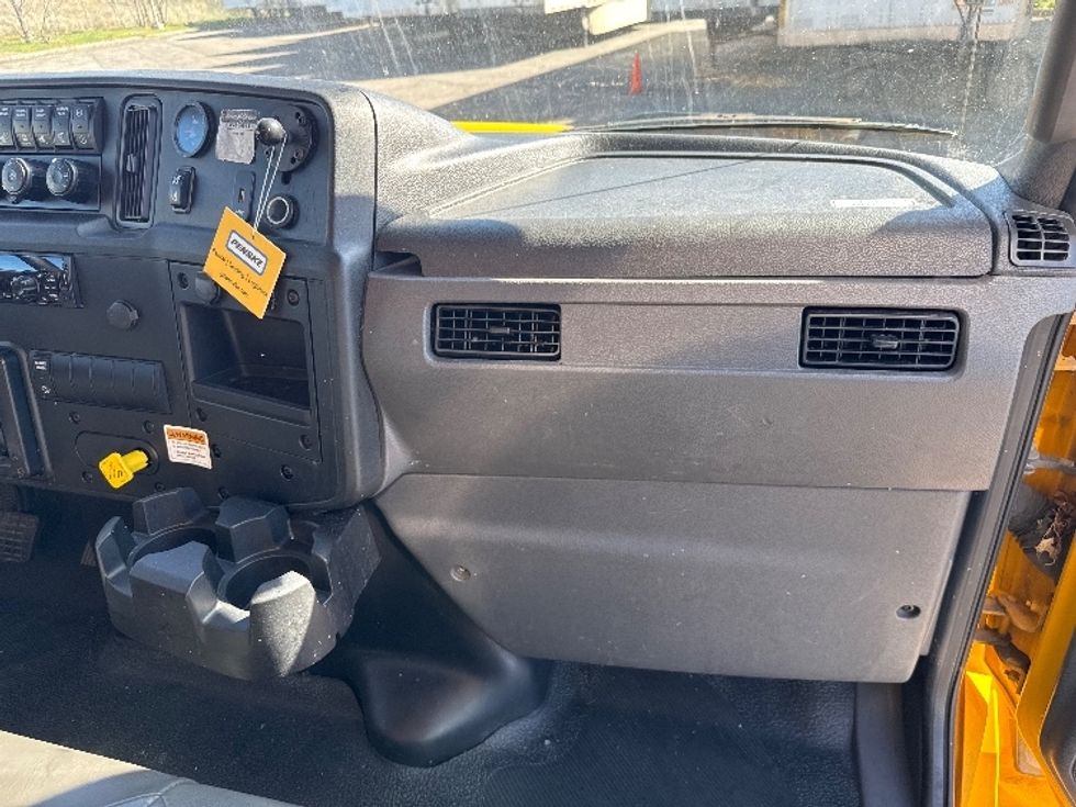 Medium Duty Box Truck-Light and Medium Duty Trucks-International-2021-MV607-West Valley City-UT-253,972\n\t\tmiles-$ 32,750 - Image 20
