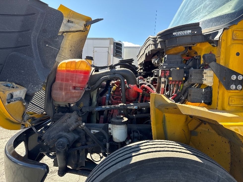 Medium Duty Box Truck-Light and Medium Duty Trucks-International-2021-MV607-West Valley City-UT-253,972\n\t\tmiles-$ 32,750 - Image 23