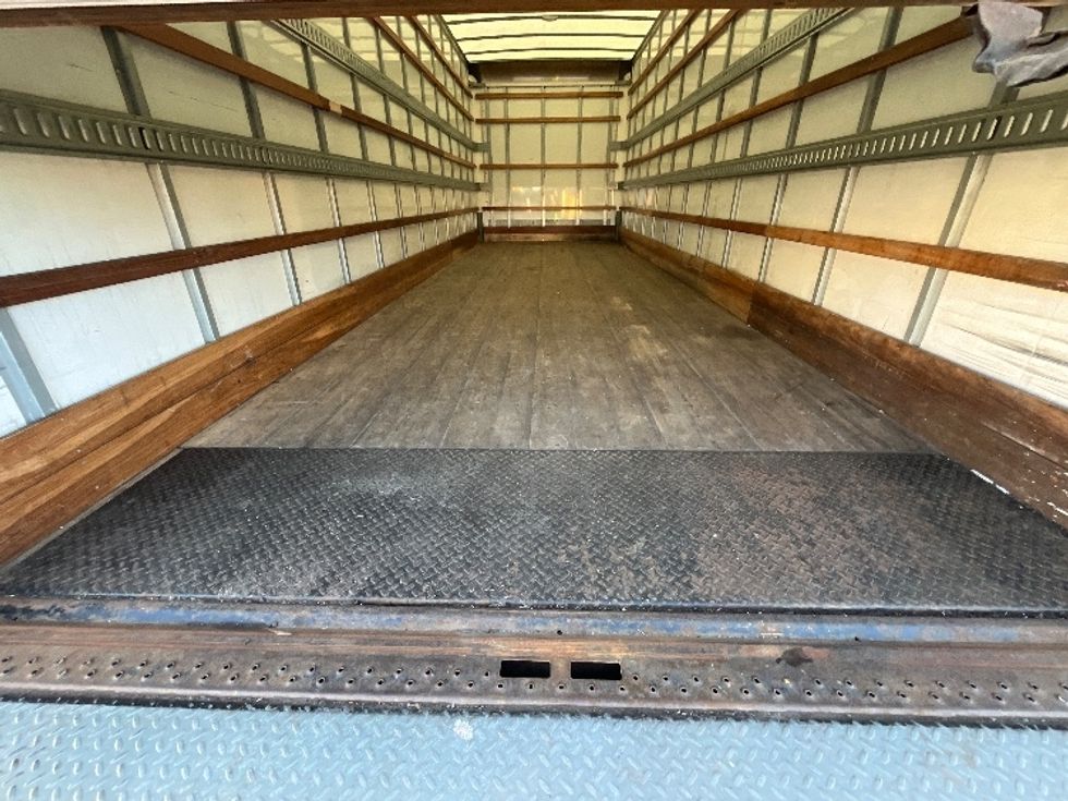 Medium Duty Box Truck-Light and Medium Duty Trucks-International-2021-MV607-Westfield-MA-226,853\n\t\tmiles-$ 47,250 - Image 10