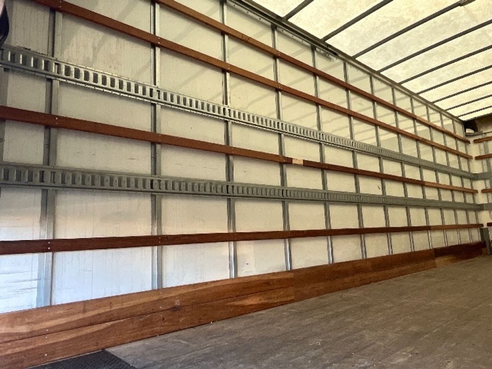 Medium Duty Box Truck-Light and Medium Duty Trucks-International-2021-MV607-Westfield-MA-226,853\n\t\tmiles-$ 47,250 - Image 11