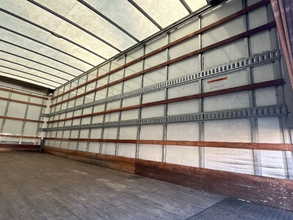 Medium Duty Box Truck-Light and Medium Duty Trucks-International-2021-MV607-Westfield-MA-226,853\n\t\tmiles-$ 47,250 - Image 12