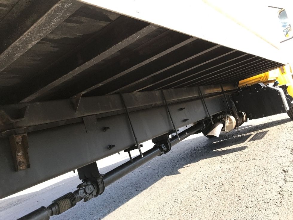 Medium Duty Box Truck-Light and Medium Duty Trucks-International-2021-MV607-White Deer-PA-207,451\n\t\tmiles-$ 38,500 - Image 13