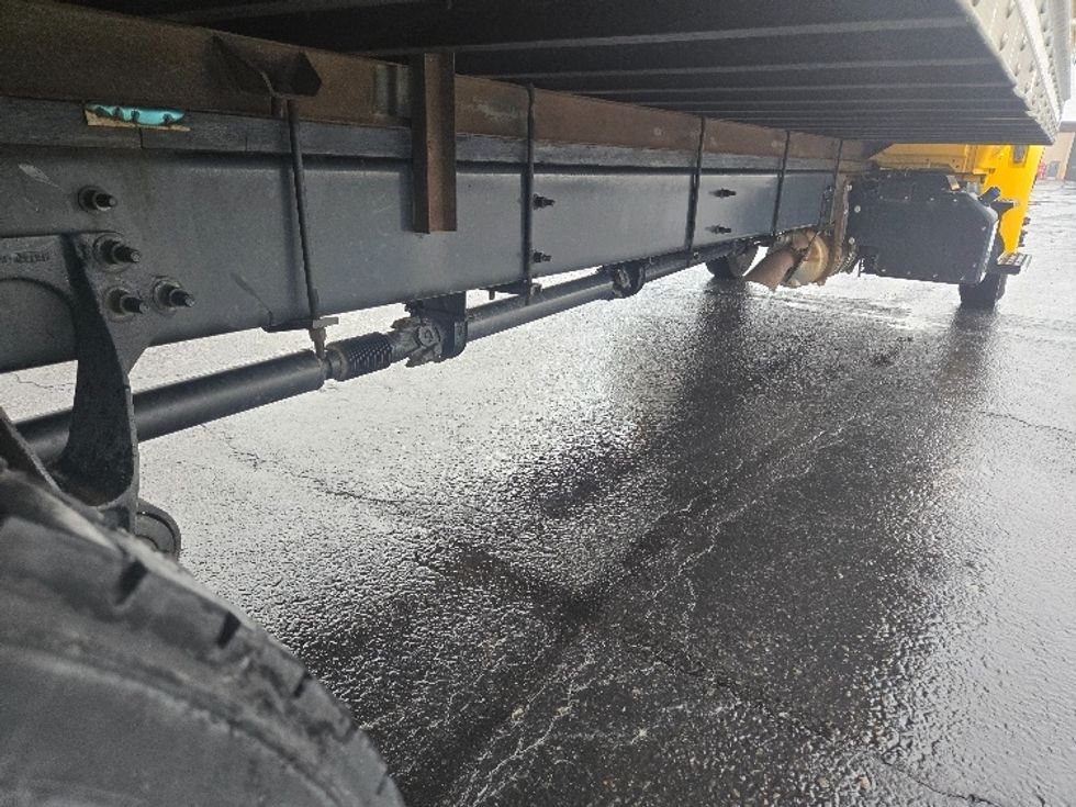 Medium Duty Box Truck-Light and Medium Duty Trucks-International-2021-MV607-White Deer-PA-226,197\n\t\tmiles-$ 36,750 - Image 13