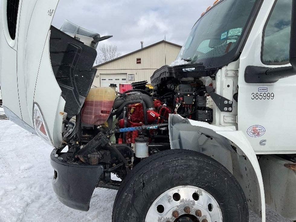 Medium Duty Box Truck-Light and Medium Duty Trucks-International-2021-MV607-Whitesboro-NY-9,007\n\t\tmiles-$ 61,000 - Image 24