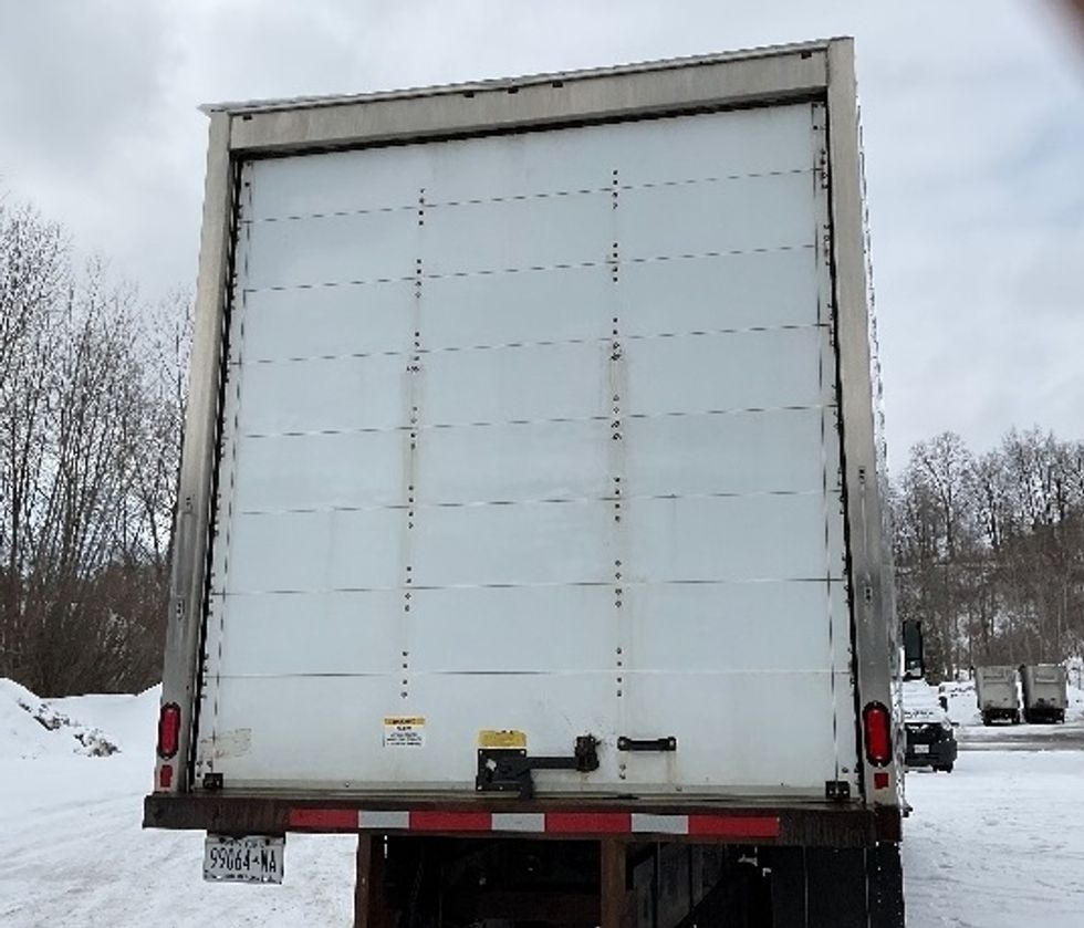 Medium Duty Box Truck-Light and Medium Duty Trucks-International-2021-MV607-Whitesboro-NY-9,007\n\t\tmiles-$ 61,000 - Image 27