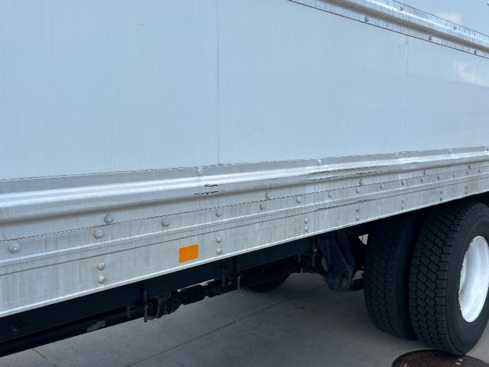 Medium Duty Box Truck-Light and Medium Duty Trucks-International-2021-MV607-Wichita-KS-197,442\n\t\tmiles-$ 52,500 - Image 27