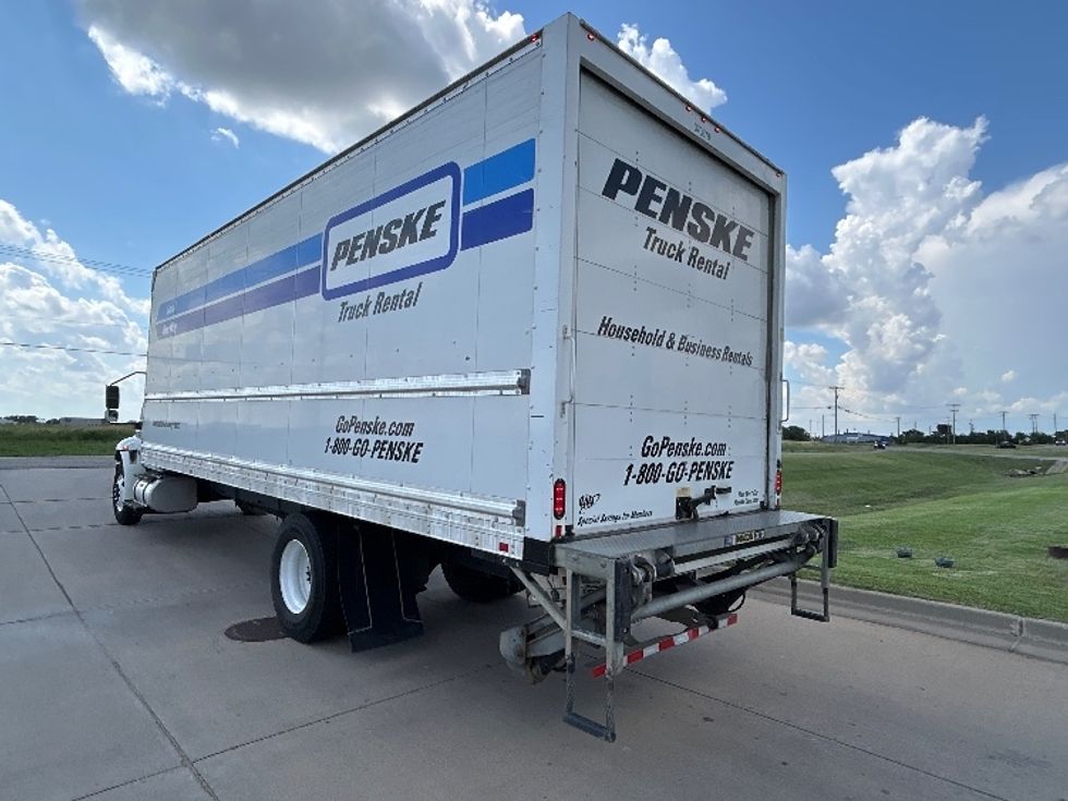 Medium Duty Box Truck-Light and Medium Duty Trucks-International-2021-MV607-Wichita-KS-197,442\n\t\tmiles-$ 52,500 - Image 6