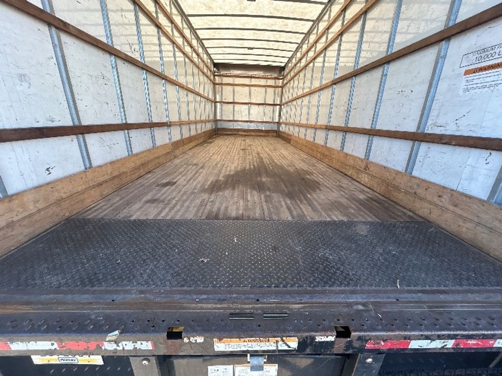 Medium Duty Box Truck-Light and Medium Duty Trucks-International-2021-MV607-Wichita-KS-211,982\n\t\tmiles-$ 40,500 - Image 10