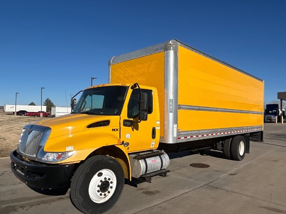 Medium Duty Box Truck-Light and Medium Duty Trucks-International-2021-MV607-Wichita-KS-211,982\n\t\tmiles-$ 40,500 - Image 3