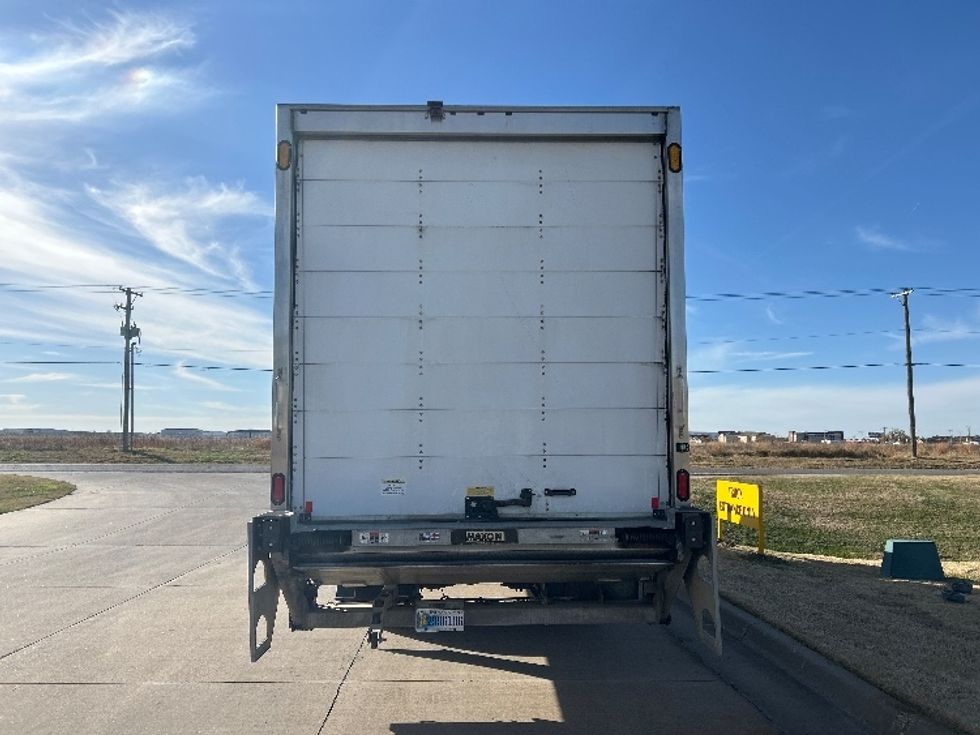 Medium Duty Box Truck-Light and Medium Duty Trucks-International-2021-MV607-Wichita-KS-221,203\n\t\tmiles-$ 46,500 - Image 7