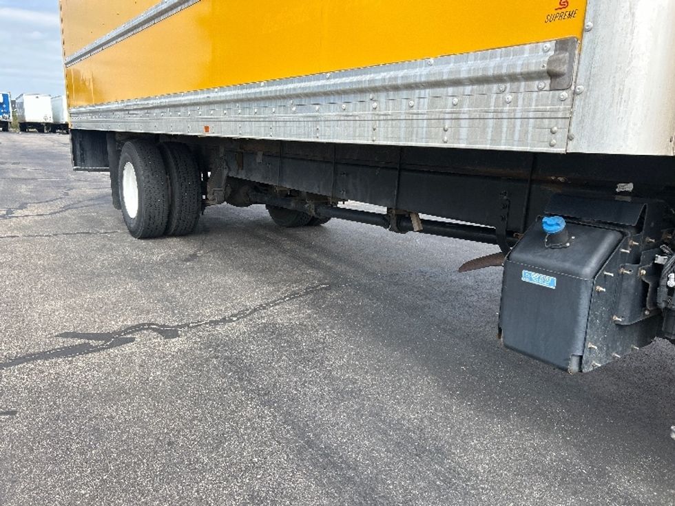 Medium Duty Box Truck-Light and Medium Duty Trucks-International-2021-MV607-Windsor-WI-224,345\n\t\tmiles-$ 40,000 - Image 14