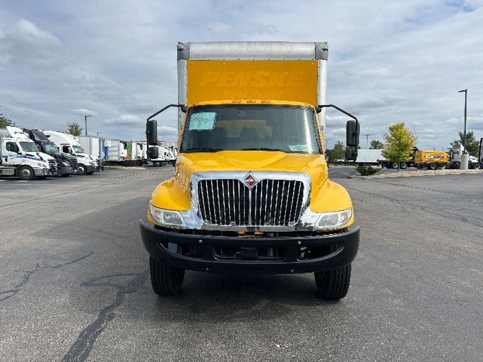 Medium Duty Box Truck-Light and Medium Duty Trucks-International-2021-MV607-Windsor-WI-224,345\n\t\tmiles-$ 40,000 - Image 2
