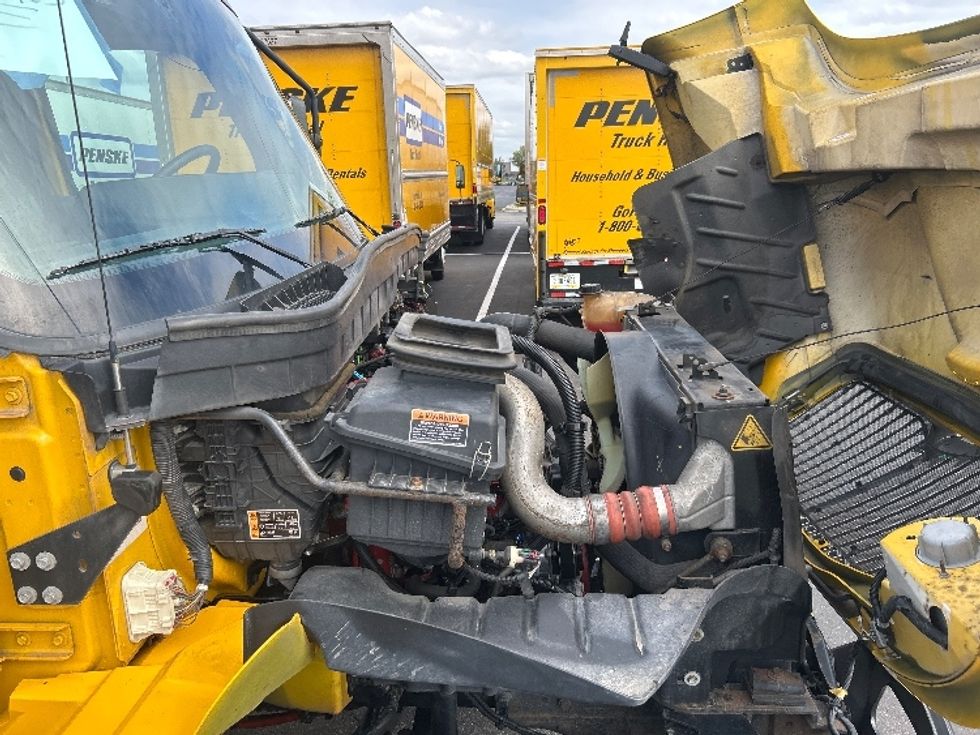 Medium Duty Box Truck-Light and Medium Duty Trucks-International-2021-MV607-Windsor-WI-224,345\n\t\tmiles-$ 40,000 - Image 23