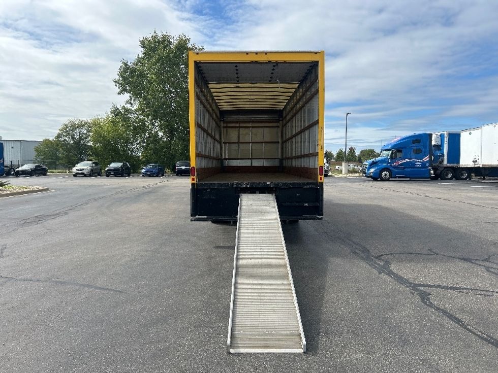 Medium Duty Box Truck-Light and Medium Duty Trucks-International-2021-MV607-Windsor-WI-224,345\n\t\tmiles-$ 40,000 - Image 9