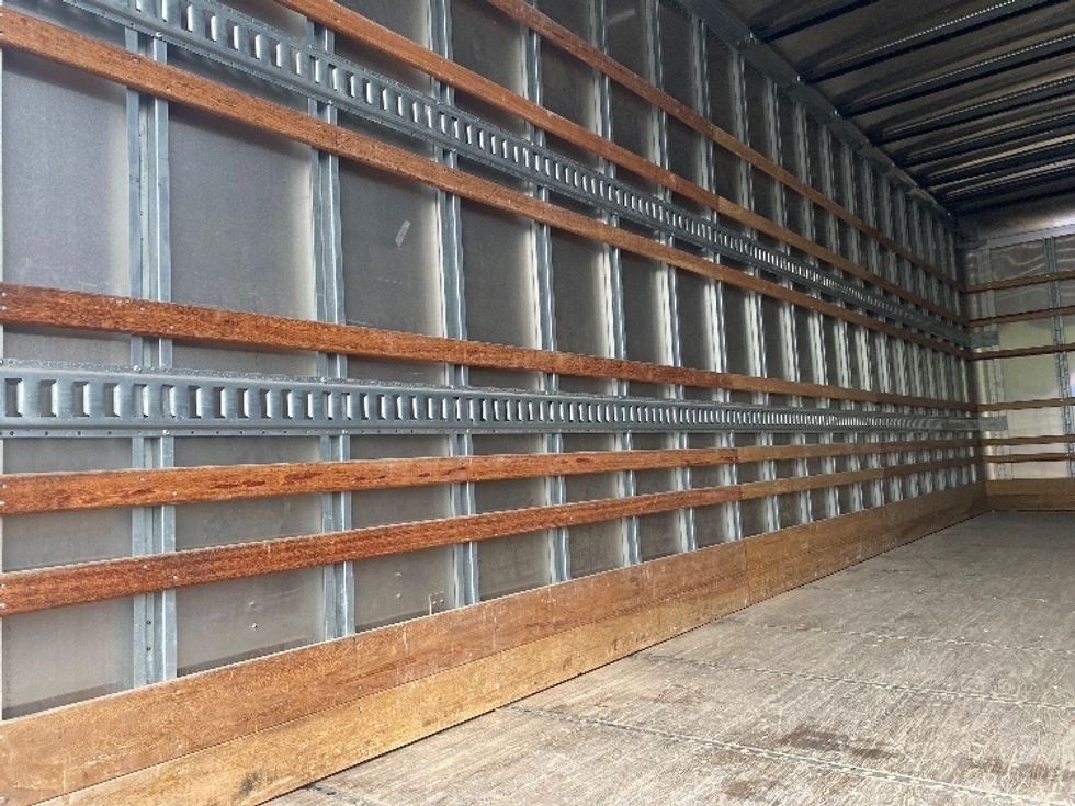 Medium Duty Box Truck-Light and Medium Duty Trucks-International-2021-MV607-York-PA-312,391\n\t\tmiles-$ 11,500 - Image 11