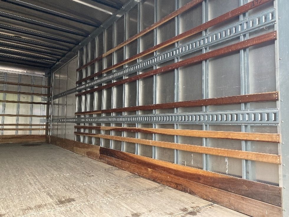 Medium Duty Box Truck-Light and Medium Duty Trucks-International-2021-MV607-York-PA-312,391\n\t\tmiles-$ 11,500 - Image 12