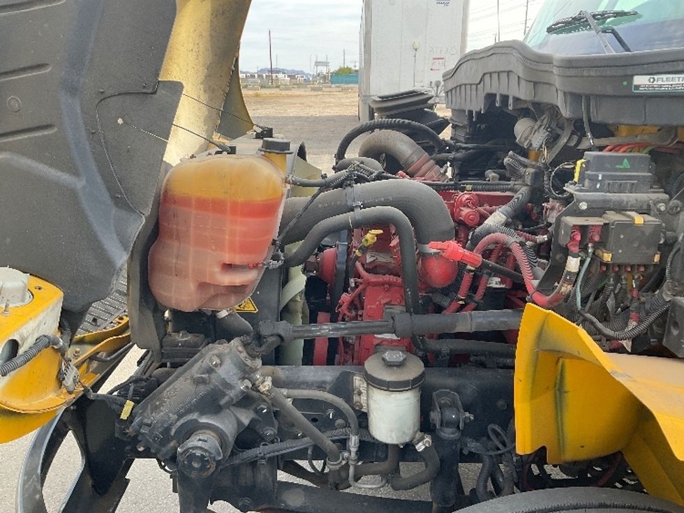 Medium Duty Box Truck-Light and Medium Duty Trucks-International-2021-MV607-Yuma-AZ-172,496\n\t\tmiles-$ 40,000 - Image 23