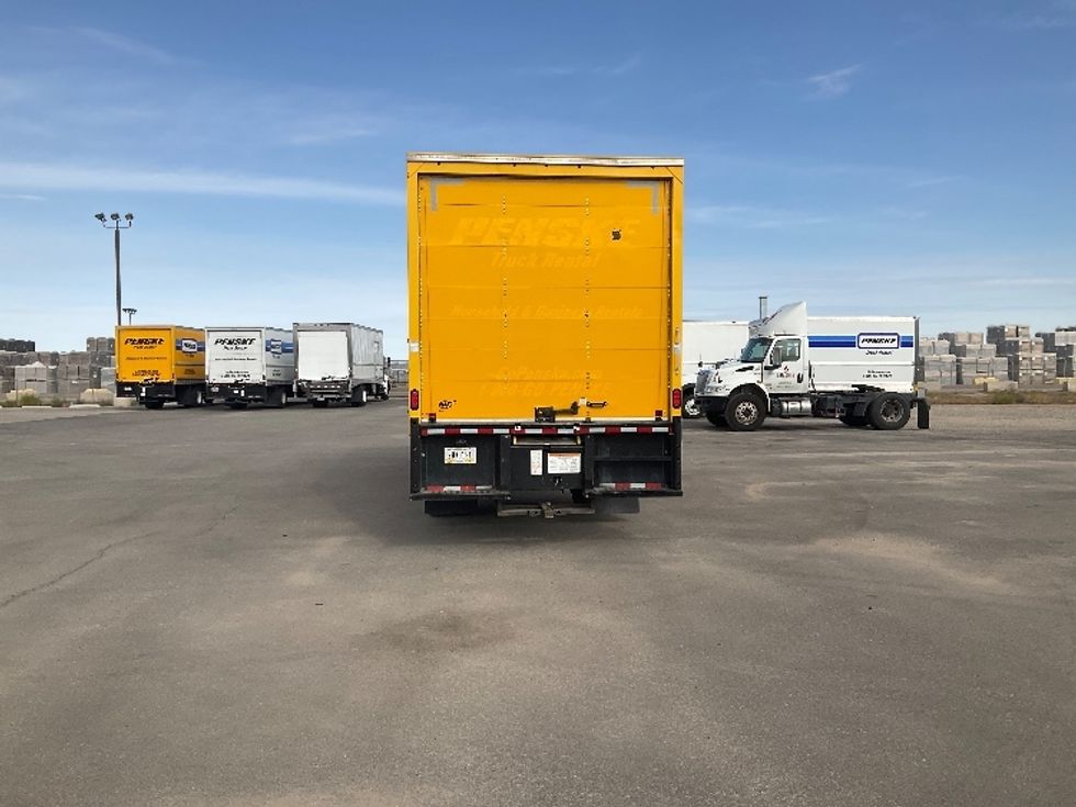 Medium Duty Box Truck-Light and Medium Duty Trucks-International-2021-MV607-Yuma-AZ-172,496\n\t\tmiles-$ 40,000 - Image 7