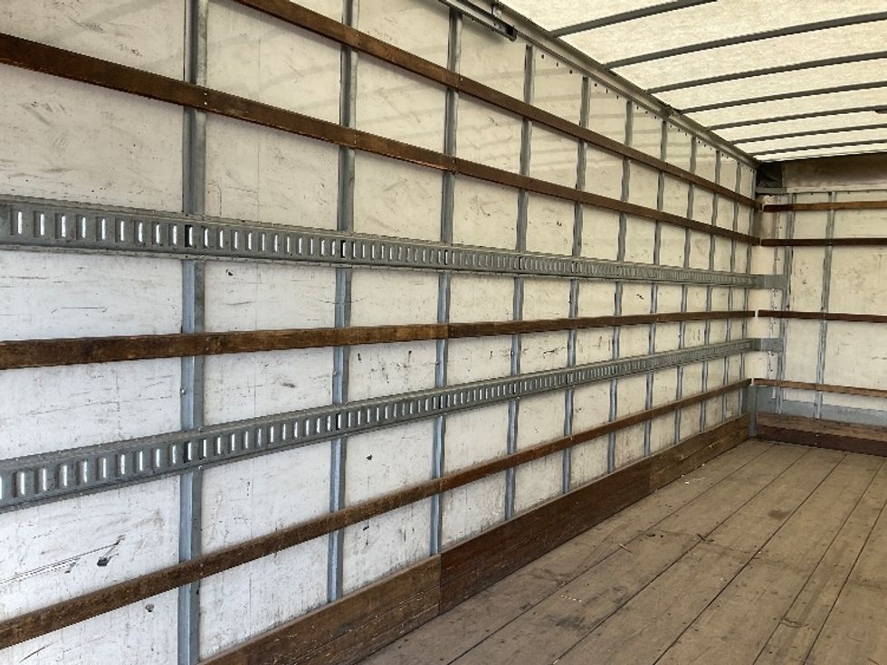 Medium Duty Box Truck-Light and Medium Duty Trucks-International-2021-MV607-Yuma-AZ-182,959\n\t\tmiles-$ 59,000 - Image 11