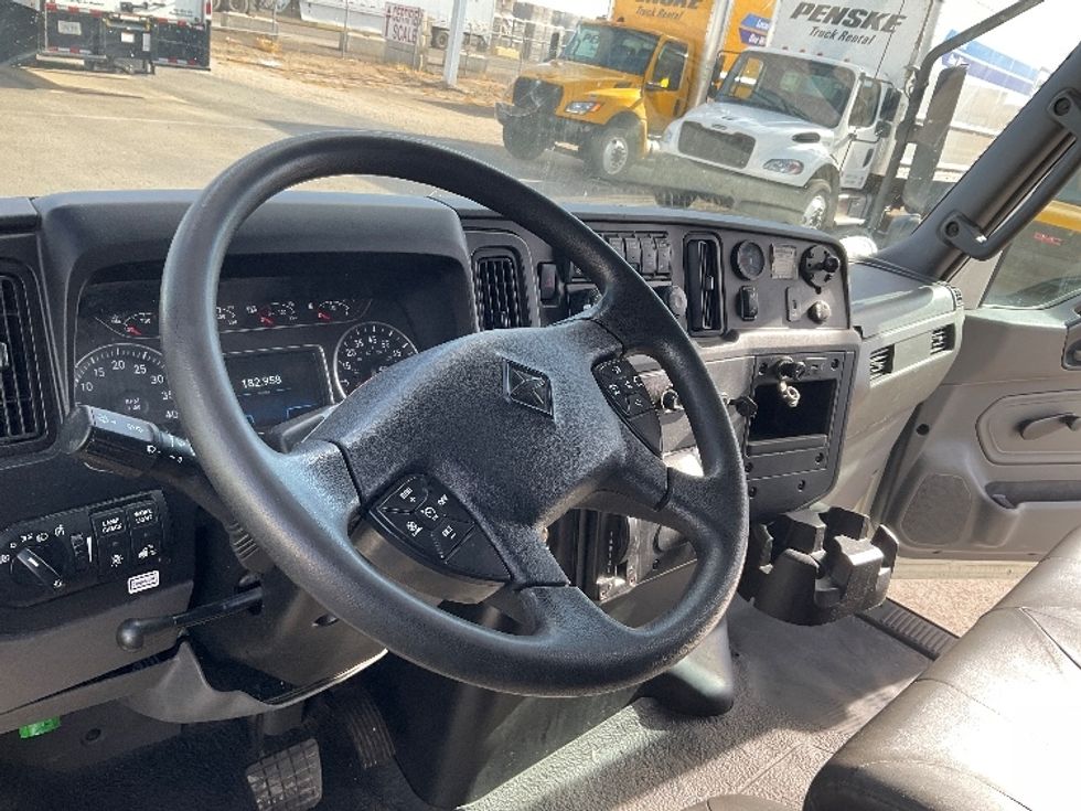 Medium Duty Box Truck-Light and Medium Duty Trucks-International-2021-MV607-Yuma-AZ-182,959\n\t\tmiles-$ 59,000 - Image 18