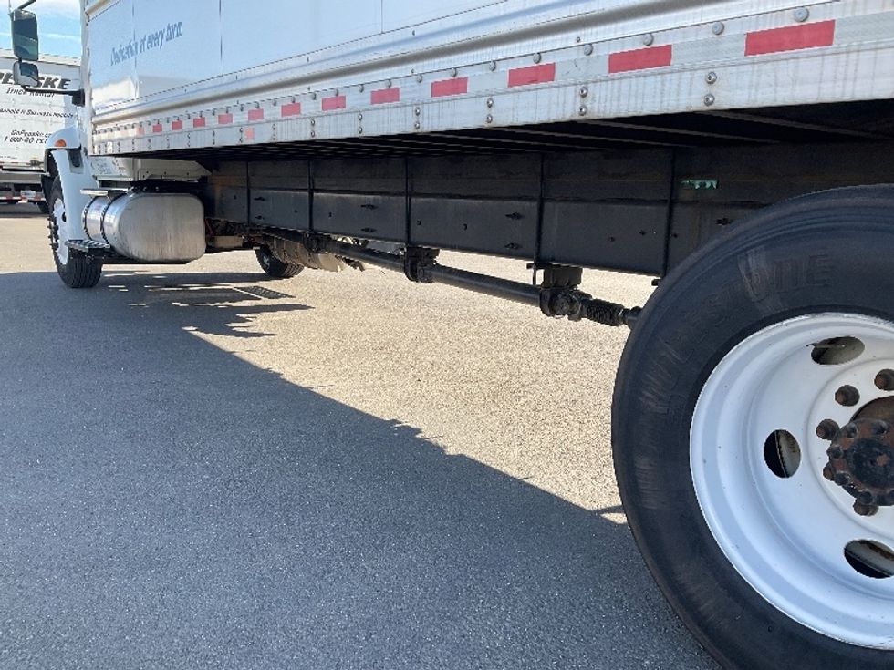 Medium Duty Box Truck-Light and Medium Duty Trucks-International-2021-MV607-Yuma-AZ-182,959\n\t\tmiles-$ 59,000 - Image 5