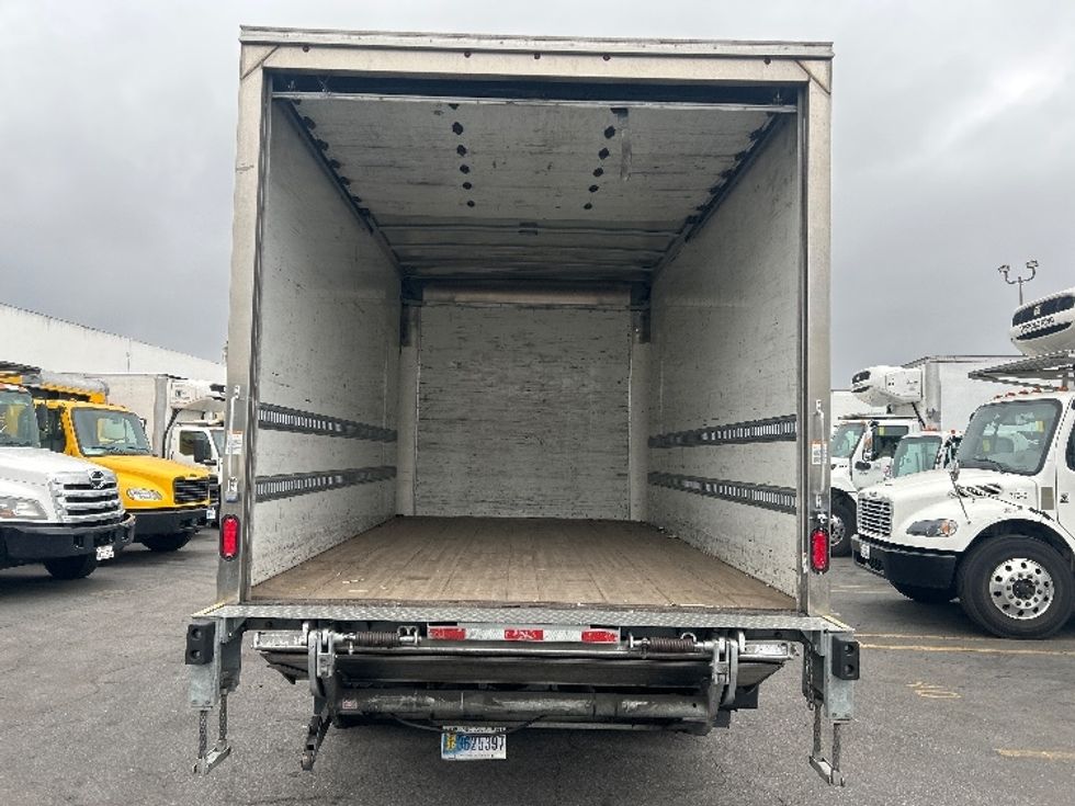 Medium Duty Box Truck-Light and Medium Duty Trucks-International-2021-MV607LP-City Of Industry-CA-82,328\n\t\tmiles-$ 58,750 - Image 8