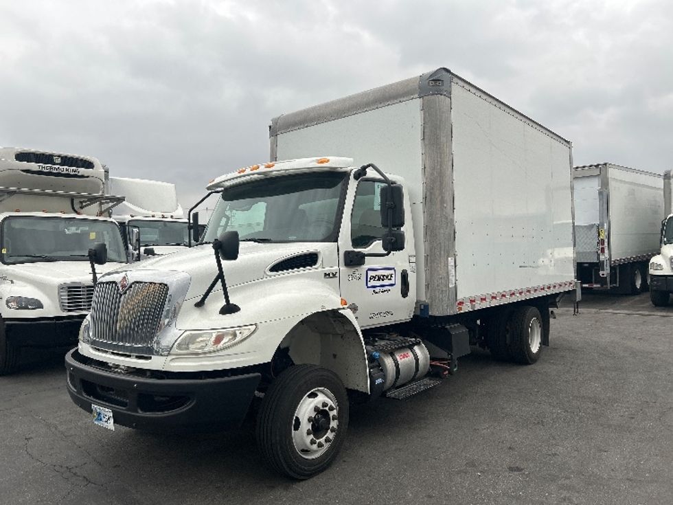 Medium Duty Box Truck-Light and Medium Duty Trucks-International-2021-MV607LP-City Of Industry-CA-82,328\n\t\tmiles-$ 58,750 - Image 3