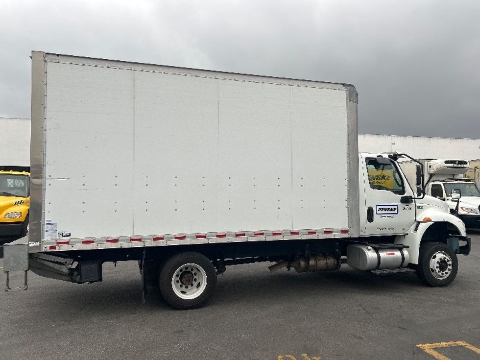 Medium Duty Box Truck-Light and Medium Duty Trucks-International-2021-MV607LP-City Of Industry-CA-82,328\n\t\tmiles-$ 58,750 - Image 15