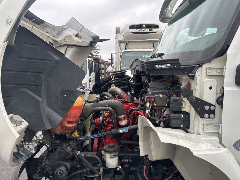 Medium Duty Box Truck-Light and Medium Duty Trucks-International-2021-MV607LP-City Of Industry-CA-82,328\n\t\tmiles-$ 58,750 - Image 23