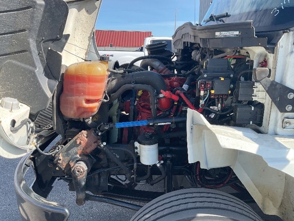 Medium Duty Box Truck-Light and Medium Duty Trucks-International-2021-MV607LP-Milwaukee-WI-255,405\n\t\tmiles-$ 29,500 - Image 23