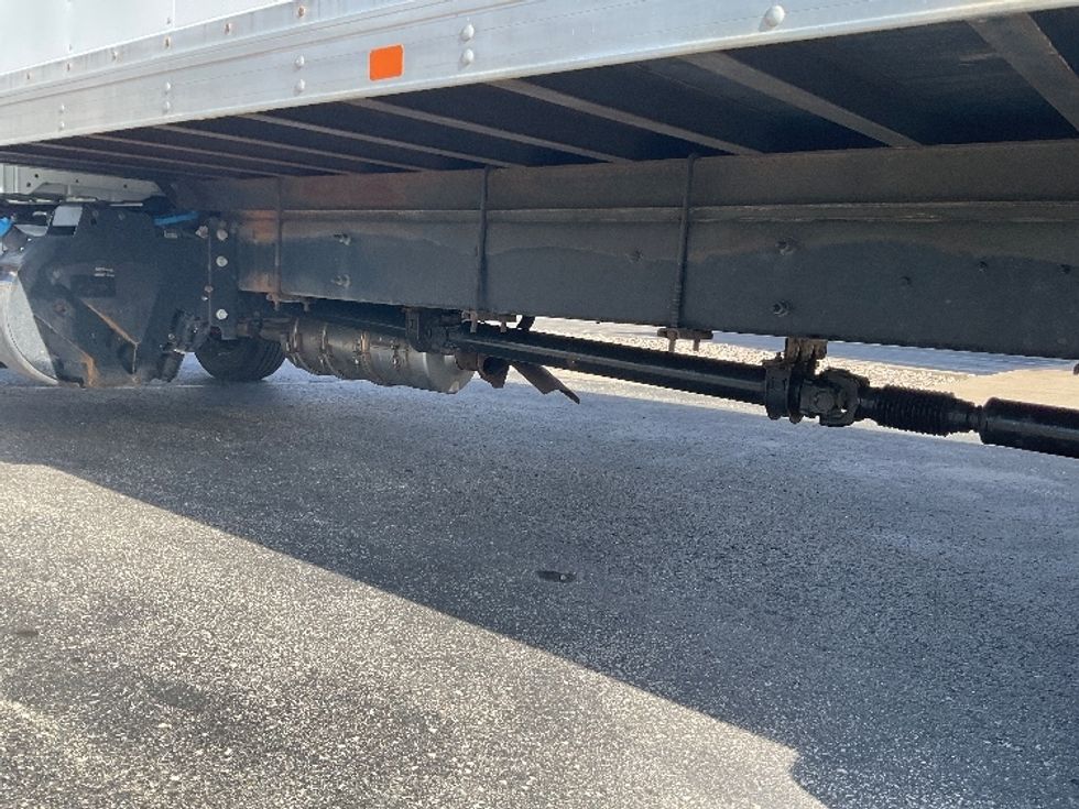 Medium Duty Box Truck-Light and Medium Duty Trucks-International-2021-MV607LP-Milwaukee-WI-255,405\n\t\tmiles-$ 29,500 - Image 5