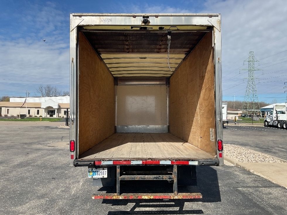 Medium Duty Box Truck-Light and Medium Duty Trucks-International-2021-MV607LP-Milwaukee-WI-255,405\n\t\tmiles-$ 29,500 - Image 8