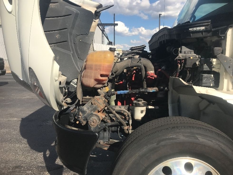 Medium Duty Box Truck-Light and Medium Duty Trucks-International-2022-MV607-Akron-OH-164,809\n\t\tmiles-$ 52,750 - Image 23