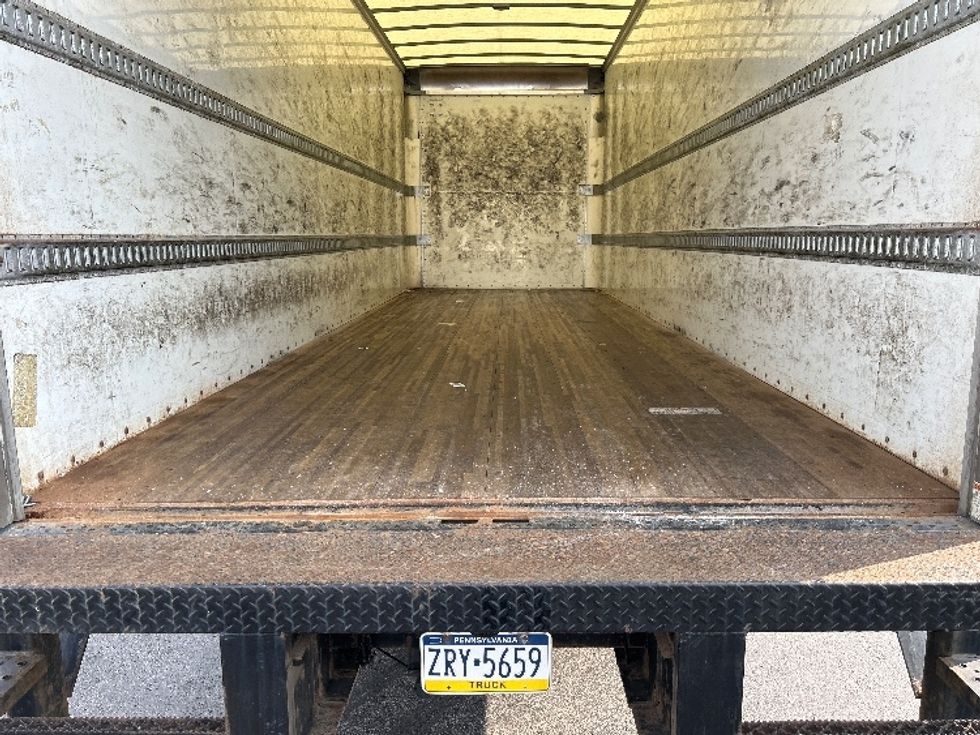 Medium Duty Box Truck-Light and Medium Duty Trucks-International-2022-MV607-Akron-OH-181,932\n\t\tmiles-$ 45,000 - Image 10