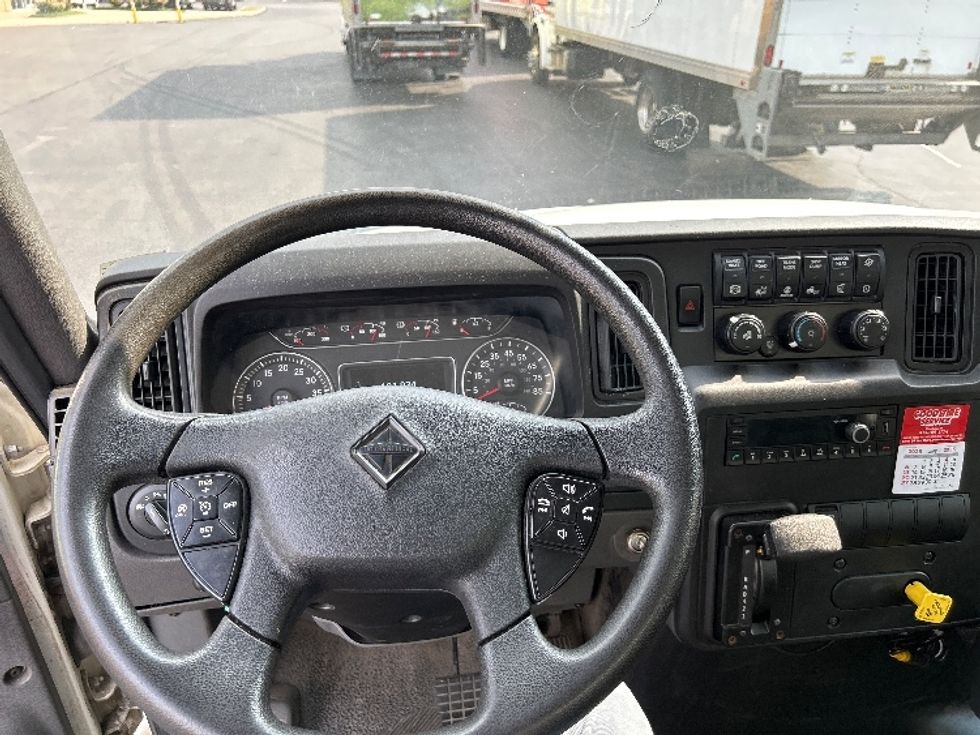 Medium Duty Box Truck-Light and Medium Duty Trucks-International-2022-MV607-Akron-OH-181,932\n\t\tmiles-$ 45,000 - Image 18