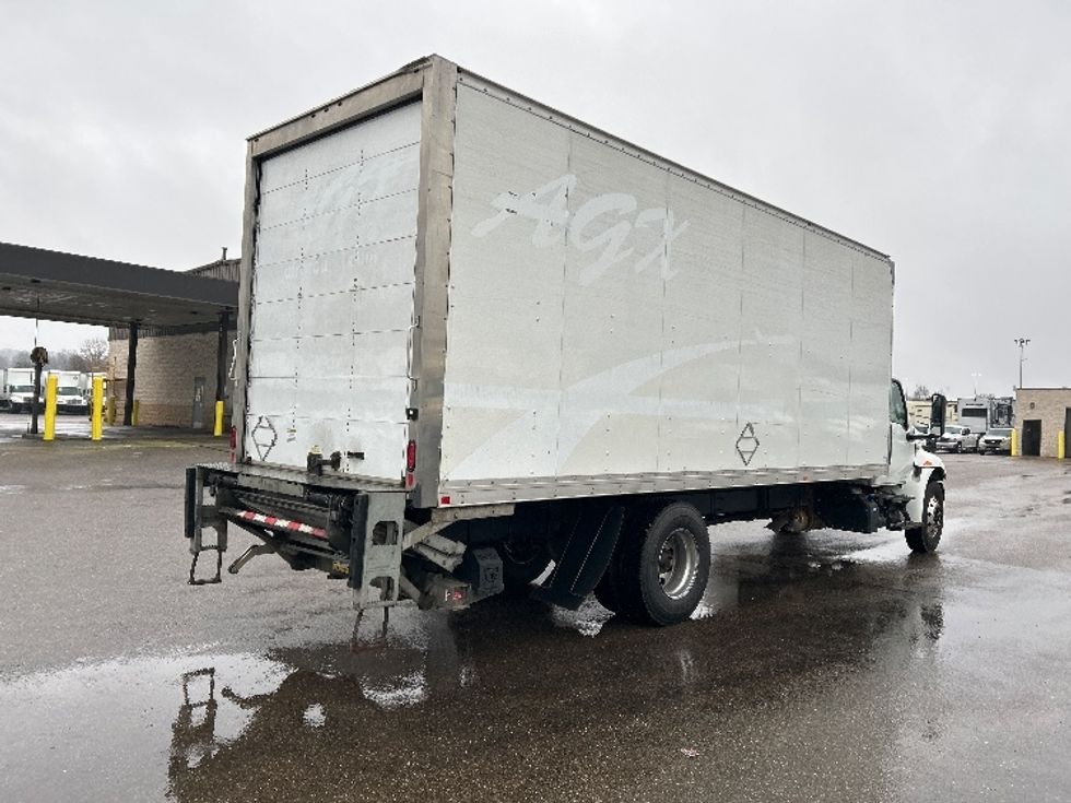 Medium Duty Box Truck-Light and Medium Duty Trucks-International-2022-MV607-Akron-OH-185,652\n\t\tmiles-$ 53,000 - Image 13