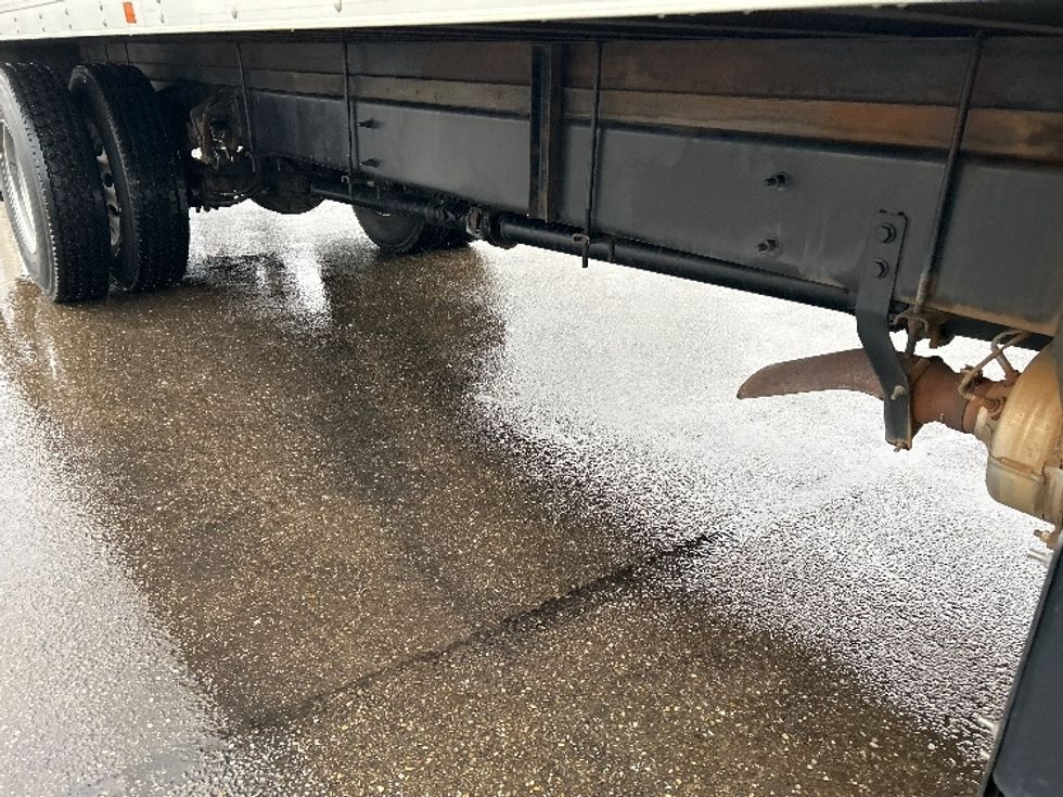 Medium Duty Box Truck-Light and Medium Duty Trucks-International-2022-MV607-Akron-OH-185,652\n\t\tmiles-$ 53,000 - Image 15