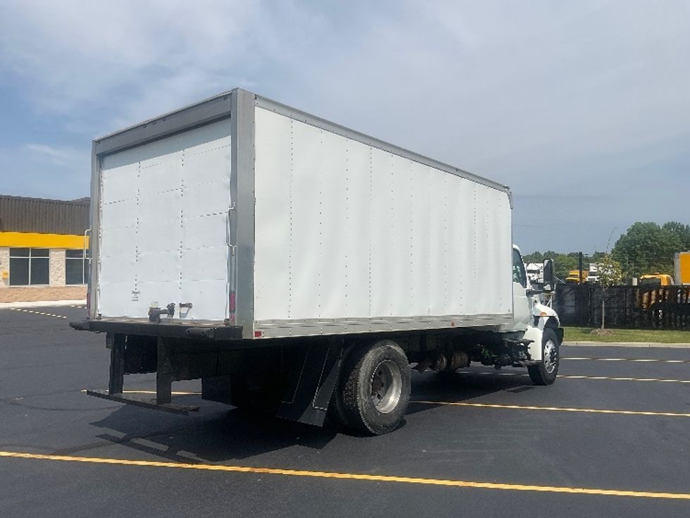 Medium Duty Box Truck-Light and Medium Duty Trucks-International-2022-MV607-Akron-OH-193,240\n\t\tmiles-$ 43,500 - Image 13